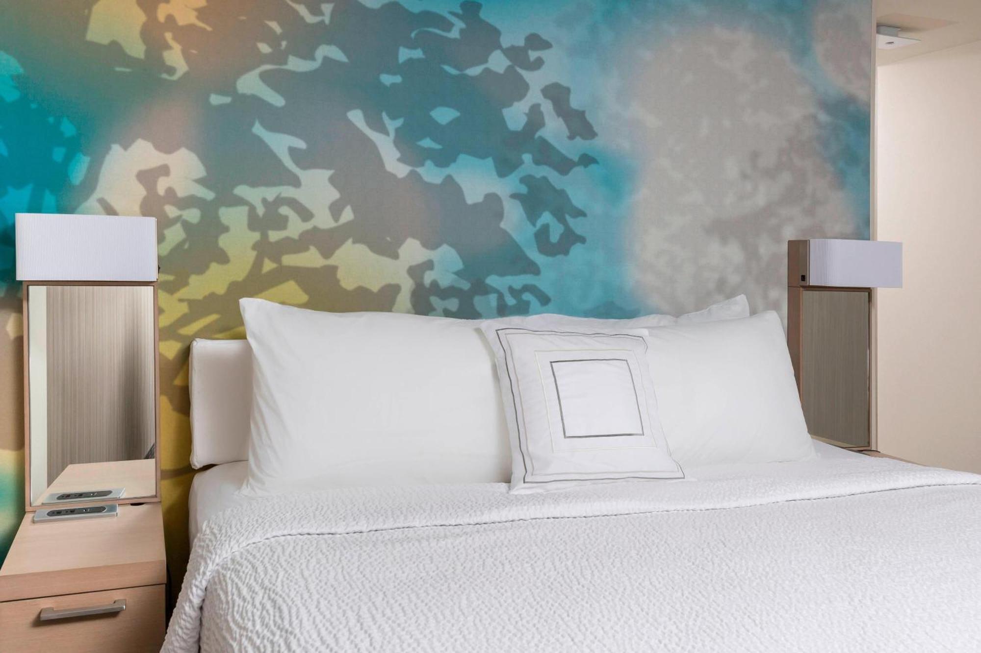 Courtyard By Marriott Bismarck North Hotel Buitenkant foto